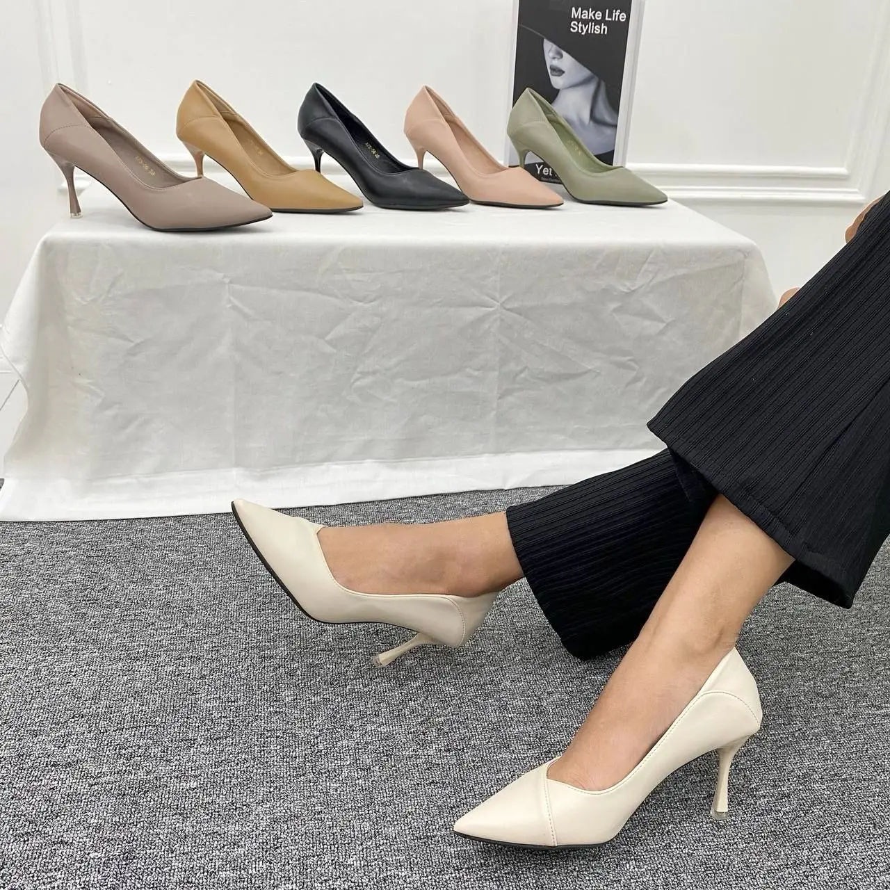 Simoncelli Sepatu Wanita Heels 7 Cm Sepatu Kerja Kuliah Kondangan Heels Hitam Khaki Apricot Polos Elegant Import A75-56 Shoes High