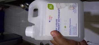 Product Review of Kiddiejoy Baby Liquid Detergen Bayi / Baby Laundry Detergent Liquid 1000 ml Eco-friendly from b**y 0