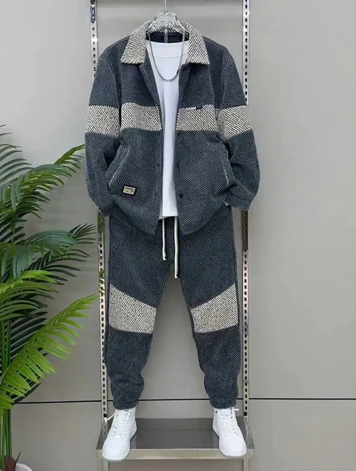 Bộ Quần Áo Thu Đông Dài Tay Nam Cổ Polo Cúc Cài Vải Dạ Nhung Dày Dặn Menswear Phong Cách Lịch Lãm Thoải Mái Và Ấm Áp