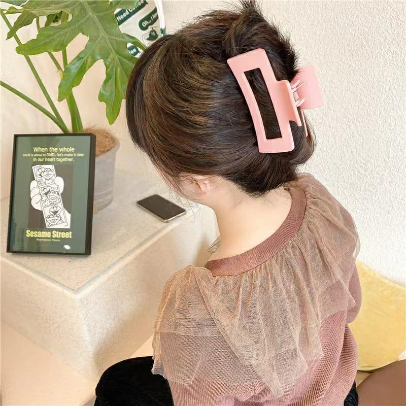 MAEROSE / Ji Hyo Hairpin / Jepit Rambut Persegi 8.5cm / Square Korean Hairpin 5