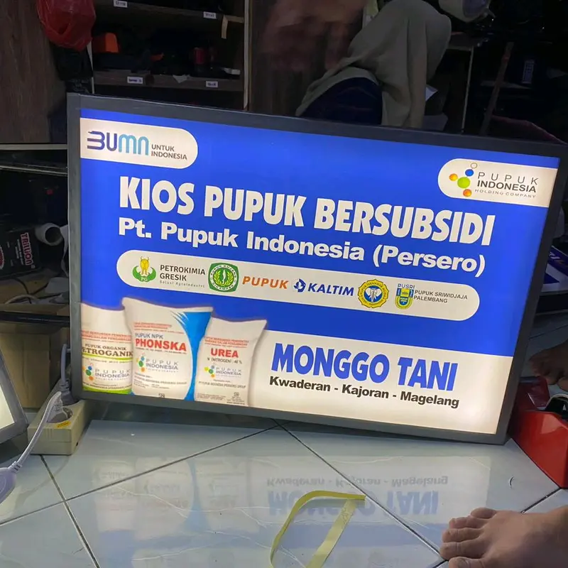 Neon Box Custom 2 Sisi Brilink Apotek Cafe Rumah makan dengan Bracket Besi 1