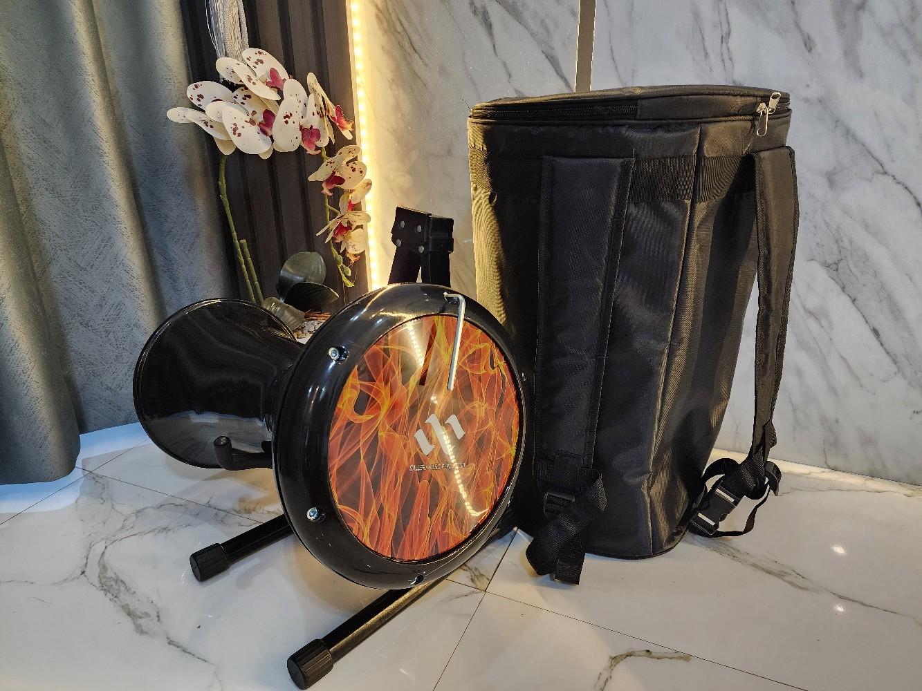 Darbuka Size 8 inch polos glowsi mika GMP, fullset dengan tas, Free kunci L. Aluminium Darbuka Size 8 inch polos glowsi mika GMP, fullset dengan tas, Free kunci L. Aluminium