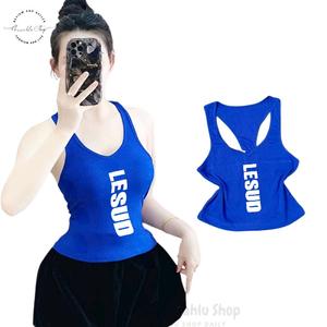 LESUD Áo Thun 3 Lỗ Cổ Tim Lưng Chữ Y In Chữ Dọc LESUD Dáng Lửng Ôm Body Chất Thun Tăm Lạnh Freesize Áo Hở Lưng Street Style Mặc Nhà Mặc Đi Biển Mặc Đi Chơi