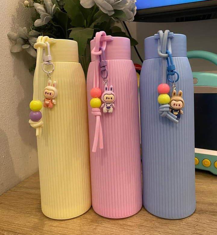 Tumbler / Botol Minum Macaroon Kaca 500mL Bonus Gantungan Boneka Labubu Botol Minum Cantik Viral Lucu Terbaru Tumbler Aesthetic Terlaris