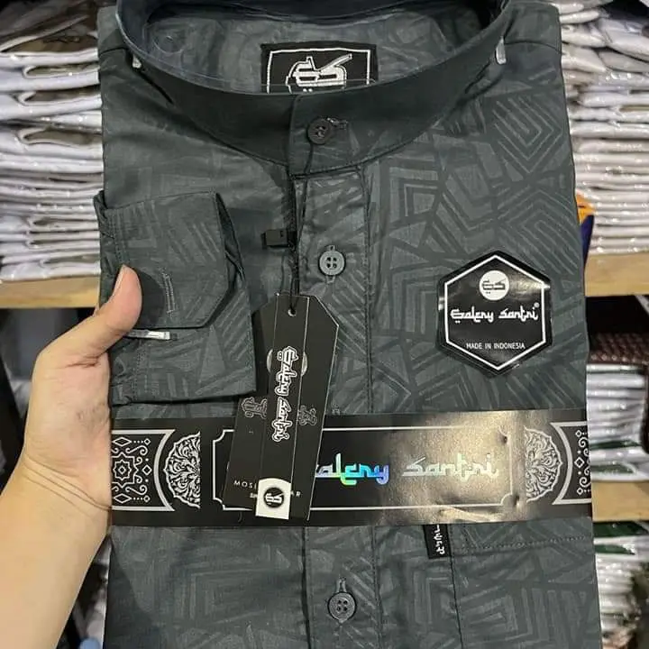 Galery Santri Baju Kemko Melayu Kemeja Koko Muslim Pria Bahan Spun Embos Premium Motif Polos Lengan Panjang Model Terbaru 1