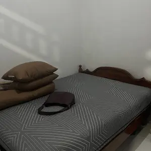 Sarung Kasur Premium Restful Non-Waterproof (Tinggi 15, 20, 25, 30cm) Resleting Pelindung Matras