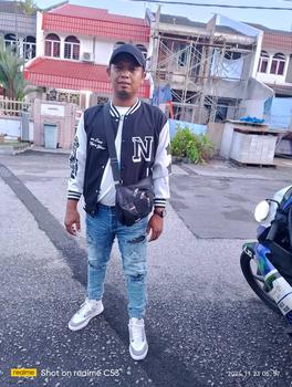 Product Review of Kot fesyen lelaki, pakaian seragam besbol kasual serba guna, jaket sukan pelajar longgar, gaya Hong Kong, musim luruh dan musim sejuk from 🎀**🎀 0