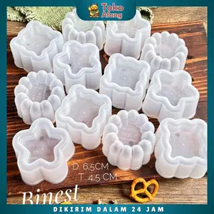 [Isi 12] Cetakan Kue Kotak Bintang Bunga BINEST Set Plastik 6.5 cm / Cetakan Puding Pudding Agar Ager Agar2 Ager2 Jelly Jelli Jeli Kotak Persegi Bulat Bundar Lingkaran Bintang Bunga Nest BL / Cetakan Putu Ayu Kue Bolu Sultan Import Viral