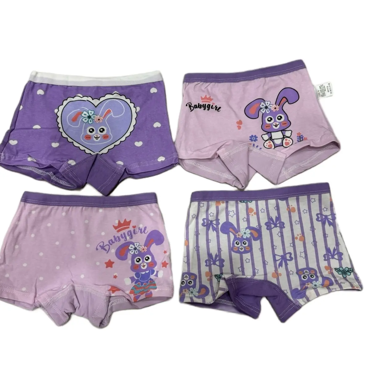 Celana boxer cewek 1set 4pcs umur 1 sd 3 tahun