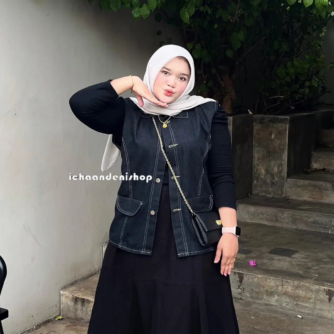 ICH - Jenny Vest Jeans Bigsize Wanita Vest Jeans Jumbo Style Rompi Oversize Atasan Hitam Panjang 65-70 cm Bahan Jeans