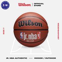 Gambar 6.6 Mega Sale | Wilson JR NBA Fam Basketball Logo Bola Basket Indoor/Outdoor Bahan Polyurethane Size 7 - WZ2018401XB7 dari Wilson Indonesia Official Shop Kota Bekasi 1 Tokopedia