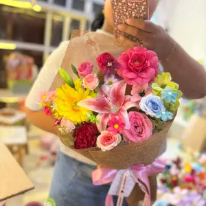 Buket Bunga Thumbelina Cantik Bagus Murah dengan Warna Cerah dan Desain Elegan