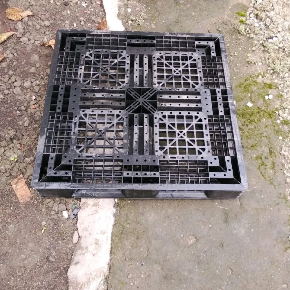 pallet plastik 105x105x14