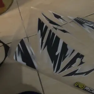 review image 0