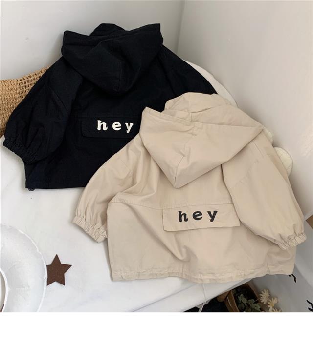 Product Introduction of Japanese and Korean styles~High quality Korean style children's letter hooded windbreaker for boys and girls, handsome coat for spring and autumn fashion children 1