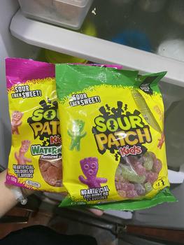 Product Review of Sour Patch Kids Chewy Soft Candy Bag, Gamerz 190g,Watermelon 190g, Berry 170g, Original 190g & 430g , Canada from n**🐮 0