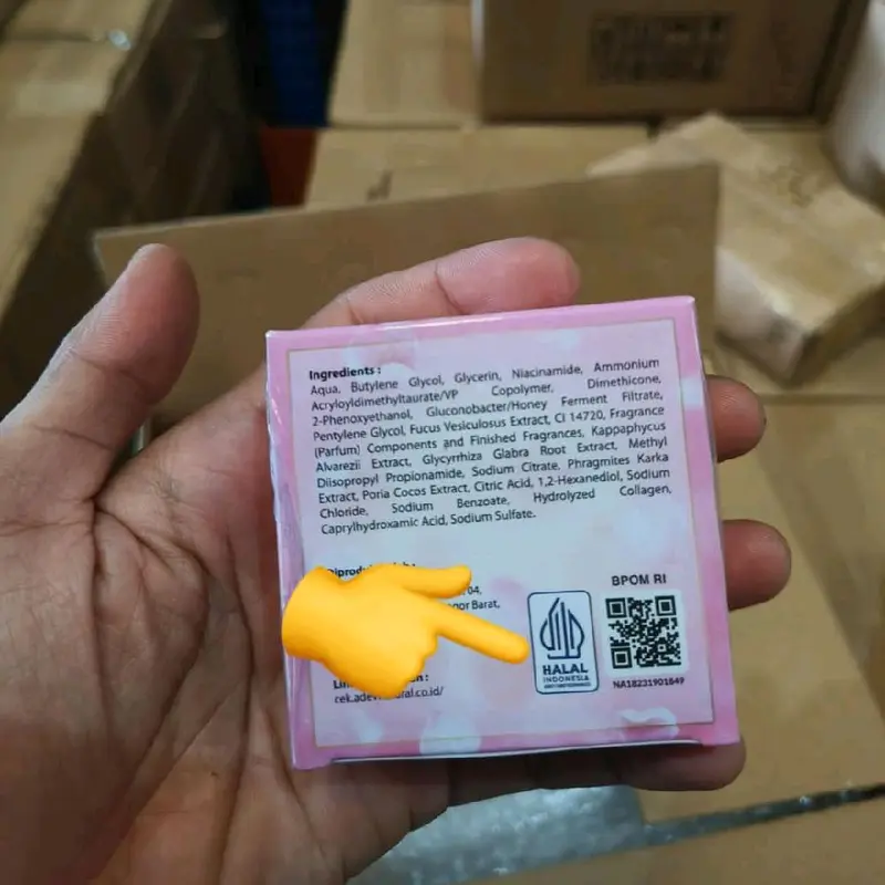 (eceran)GlOWING RED  GEL by D'sars BEAUTY skin.(1 pcs red gel ) untuk semua jenis kulit . berminyak berjerawat dan ber plek.bpom approve .dok.oky approve Mencerahkan Perawatan Pelembab 5