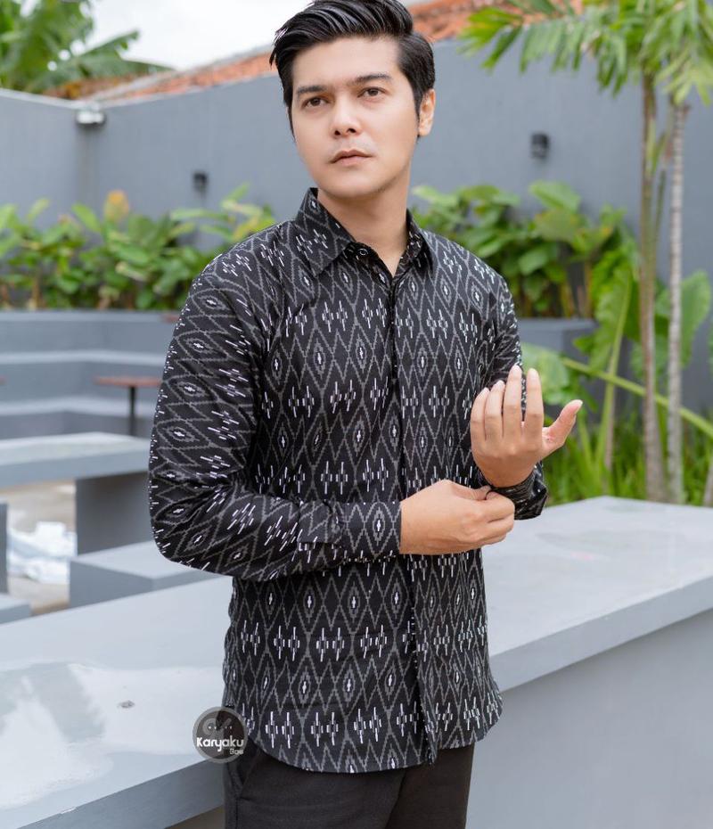 Product Introduction of Baju Kemeja Batik Pria Slimfit Elegant Lengan Panjang Bahan Katun Lembut Nyaman Motif Terbaru Seragam Kerja 3