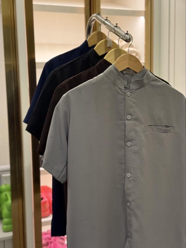 Koko pria dewasa , koko remaja dewasa , pakaian pria harian , pakaian pria lebaran idul adha 2026 Koko pria dewasa , koko remaja dewasa , pakaian pria harian , pakaian pria lebaran idul adha 2026