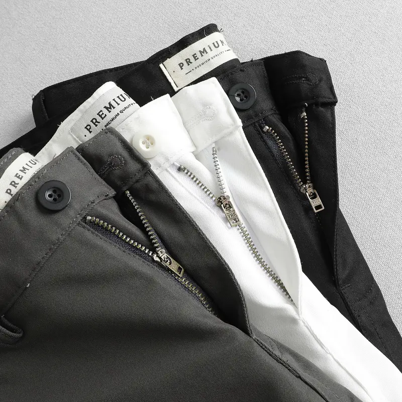 Quần Short Kaki Nam Slim Fit PREMIUM - Form ngang gối, Chất liệu kaki mềm mịn, co giãn, thấm hút mồ hôi tốt Menswear 2