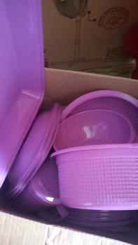 Product Review of PAKET FAMILY SET 34 PCS ( 6 BASI OVAL. 6 MANGKOK.. 6 PIRING.. 6 GELAS ULIR... 6 IRUS.. 1 TEKO ULIR. 1 NAMPAN KOTAK. 1 WAKUL NASI. 1 MUG JUMBO ) Kitchenware Dapur from C**y K**a 0