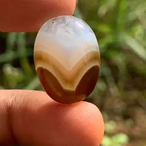 akik yaman junder digunakan sebagai cincin di jari anda