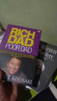 Product Review of Buku Manajemen Dan Bisnis / Rich Dad Poor Dad / Rich Dads Cashflow Quadrant ( Edisi Revisi ) / GRAMEDIA PUSTAKA UTAMA - GPU from f**_ 0
