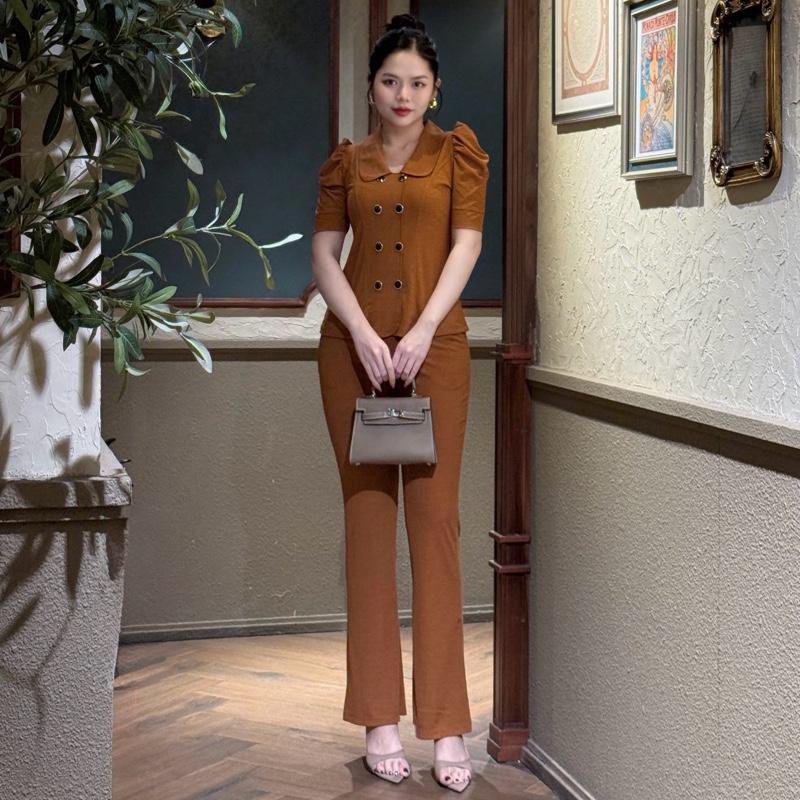 Set Đồ Bộ Nữ Mặc Nhà Chất Thun Gân Nhật Thiết Kế Cổ Lá Sen Tay Nhún Quần Ống Loe May Kĩ Chuẩn Form Tôn Dáng Sang Trọng Trẻ Trung size 46 - 75KG.