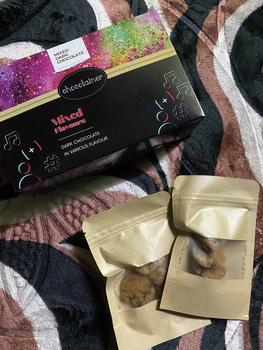 Product Review of MIXBOX COKLAT (Beli 1box 1sampul raya+1cube coklat) (Beli 2box free 6cube coklat) from w**a 1