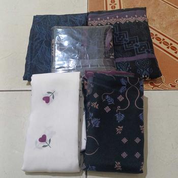 Product Review of Scarf Kimono Batwing Outer Cardigan Wanita COD Bestseller - Atasan Muslim Casual - Kardigan, Voal Motif Baju Panjang from a**_ 0