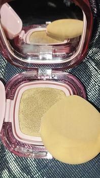 Product Review of Glad2Glow Cushion Perfect Cover G2Glow 11g | Foundation Ringan di Wajah Waterproof dan Transferproof from i**g 3