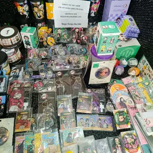 Terlengkap Demon Slayer KNY Kimetsu No Yaiba X Family Mart X Tom Sushi / Sushi Tei X Chatime Card Keychain Cup Pin Standee Sticker Manga Coaster Totebag Stickynote Notebook Merchandise Collaboration