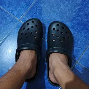 DertA' Sandal Clog Pria Kodok Baim hook sandal cewek Sendal Anak Laki Laki Terbaru Dewasa Casual Sendal Cowok Slop Hitam Beige Puith 30-45