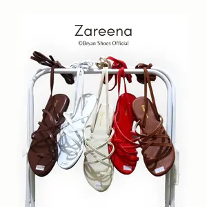 Sandal Jepit Tali Gladiator Lilit Cosplay Aestetik Liburan Pantai Warna Putih Krem Tan Hitam Sol Karet ringan Black Flat Merah Wanita Perempuan bertali Flexible - Sendal Cewek traveling Wanita korean style beige red musim panas terbaru teplek Coklat