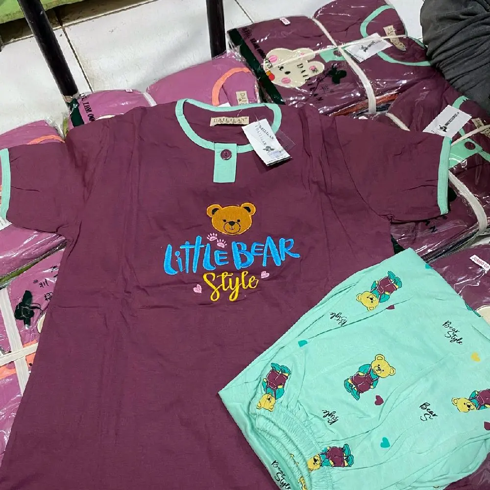 stelan wanita dalilan  Lengan pendek dan panjang Polos Bunga Setrip Polka Dot Bisa Dicuci Dengan Mesin