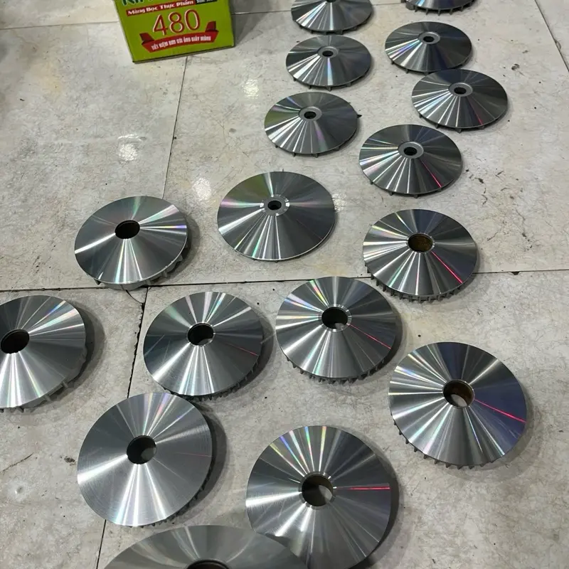 Giá sỉ -Cặp mặt nhôm bẻ độ hàng zin theo xe 99% lắp vô mạnh hơn zin rất nhiều đời 2van 6