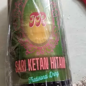 minuman sari ketan hitam (badhek)