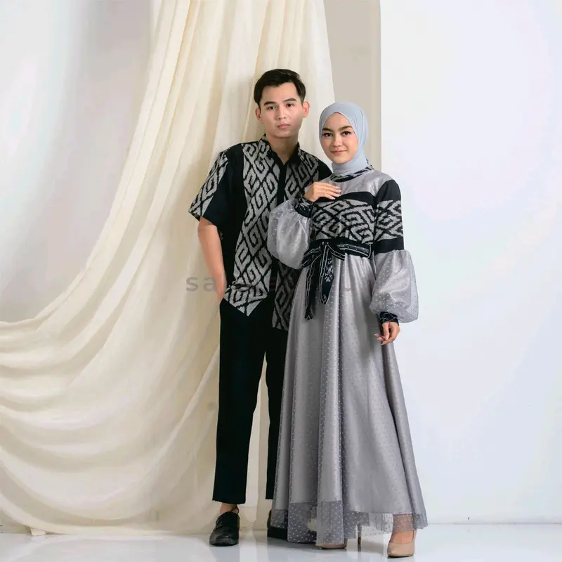 Set Couple Tenun Pasangan Pia Dan Wanita Kekinian Motif Simpel Terbaru Kombinasi - Set Couple Prewedding - Set Couple Kondangan - Set Couple Keluarga Bunga Setrip Hem Dress Baju Katun Pendek Dewasa Setelan Batik Atasan 0