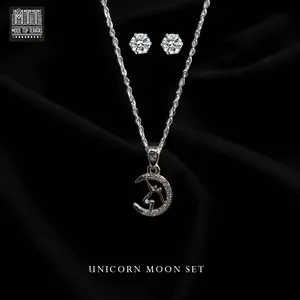Mode Top Teratas - Set Kalung Dan Anting Titanium Silver Unicorn Moon Set Seri Remaja
