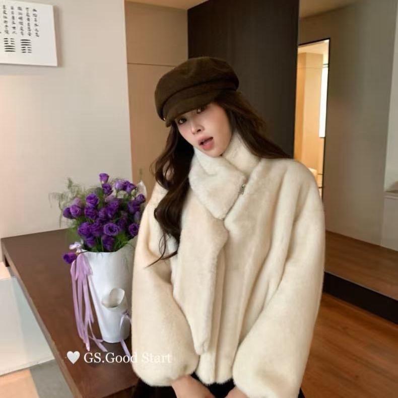  Khoác lông Trắng phối khăn quàng cổ xinh xắn mùa đông 2025 Nữ hàng Hàng châu cao cấp 