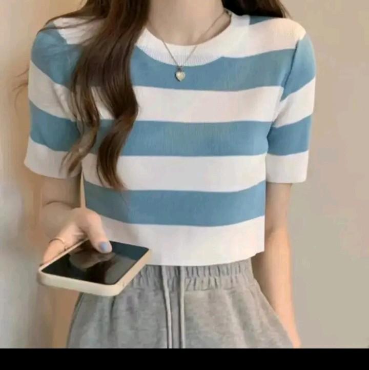 atasan crop top stripes knit / crop Top wanita knit garis / capsual top panjang fit lembut 4