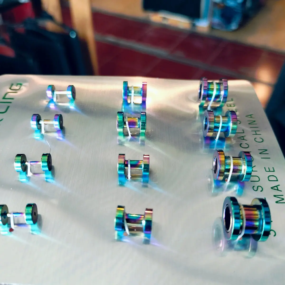 Piercing Ear Plug Titanium Pelangi dan Hitam Tindik Anting Size 1 2 3 4 5 6 8 mm