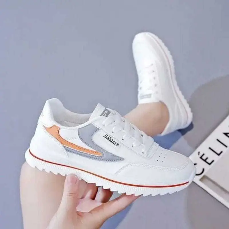 Sepatu Olahraga Wanita Sneakers Sporty Putih Anti Slip