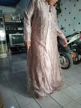 Product Review of GAMIS PESTA BUSUI TERBARU / TERLARIS SIZE M-L-XL- XXL-STANDAR DAN JUMBO TANGAN FUL BURKAT ,BAHAN SATIN from D**5 0