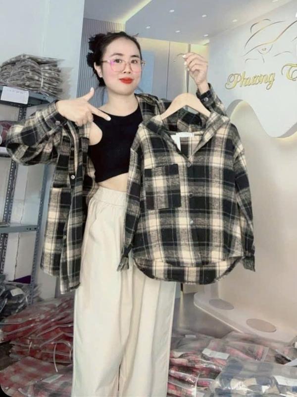 ( Áo Có Túi Trong ) Áo Sơ Mi Áo Khoác Chống Nắng Nam Nữ Dành Cho Mẹ và Bé Chất Nỉ Dạ Flannel Dày Dặn Dài Tay Form Rộng Kẻ Caro Có Mũ Menswear Jacket Có Cổ