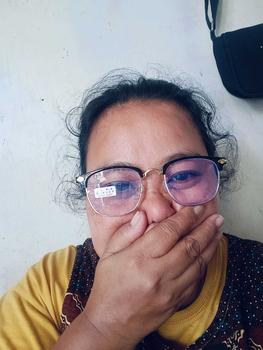 Product Review of （Bisa COD）Kacamata Baca Anti Radiasi Lensa Plus Lensa Baca dan Jalan Lensa Double lensa Bifocal Frame Modis Unisex Pria Wanita Cewek Cowok bifokal 605 from W**g N**o 3