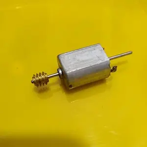 Dinamo kotak 12 volt cocok untuk layang-layang dan bor mini Listrik Control