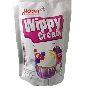 Wippy Cream bubuk 200 g adalah bahan serbaguna dan praktis untuk berbagai kreasi kuliner — dari topping dan dekorasi, hingga isian dan pelengkap minuman.