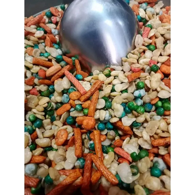 Kacang Bawang 500 gram dan 1 kg rasa mete food snacks Camilan Mede Goreng 4