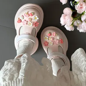 Gantungan Jibbitz Bunga sakura yang lucu Aksesori sandal seri Baim Cross Sakura Aksesori pin sandal DIY